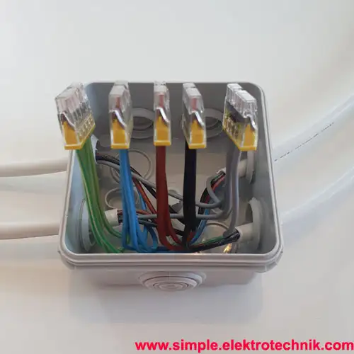 surface-mounted junction box all wires simple electrical engineering